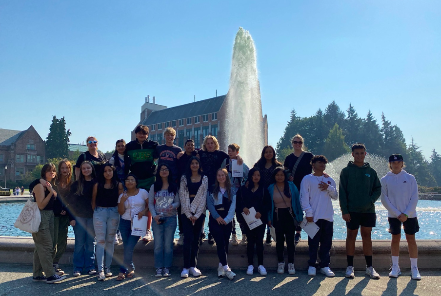 LHS AVID Students Tour Seattle Universities
