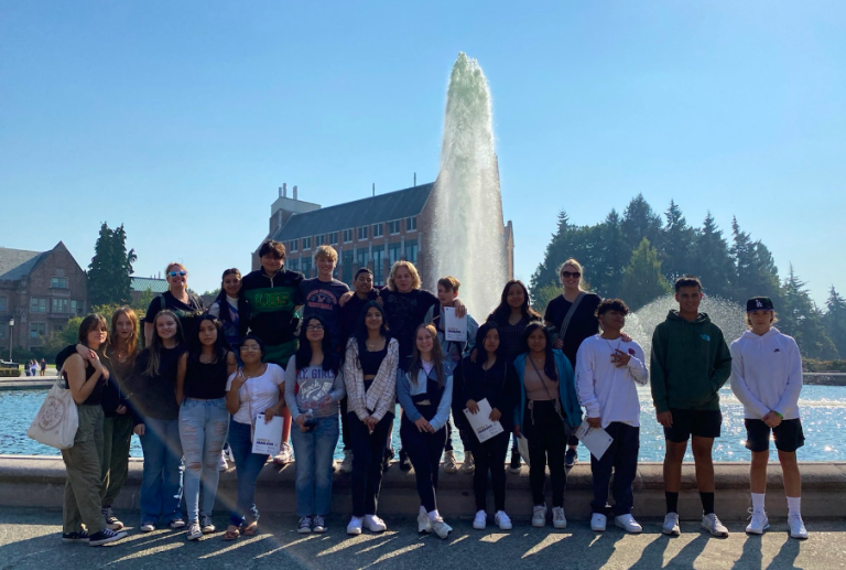 lhs-avid-students-tour-seattle-universities-lynden-school-district